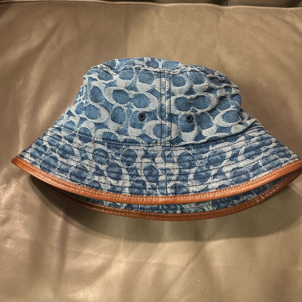 Coach Limited Edition unisex Bucket Cap Blue Denim Leather Trim One Size CC Logo - Picture 2 of 7